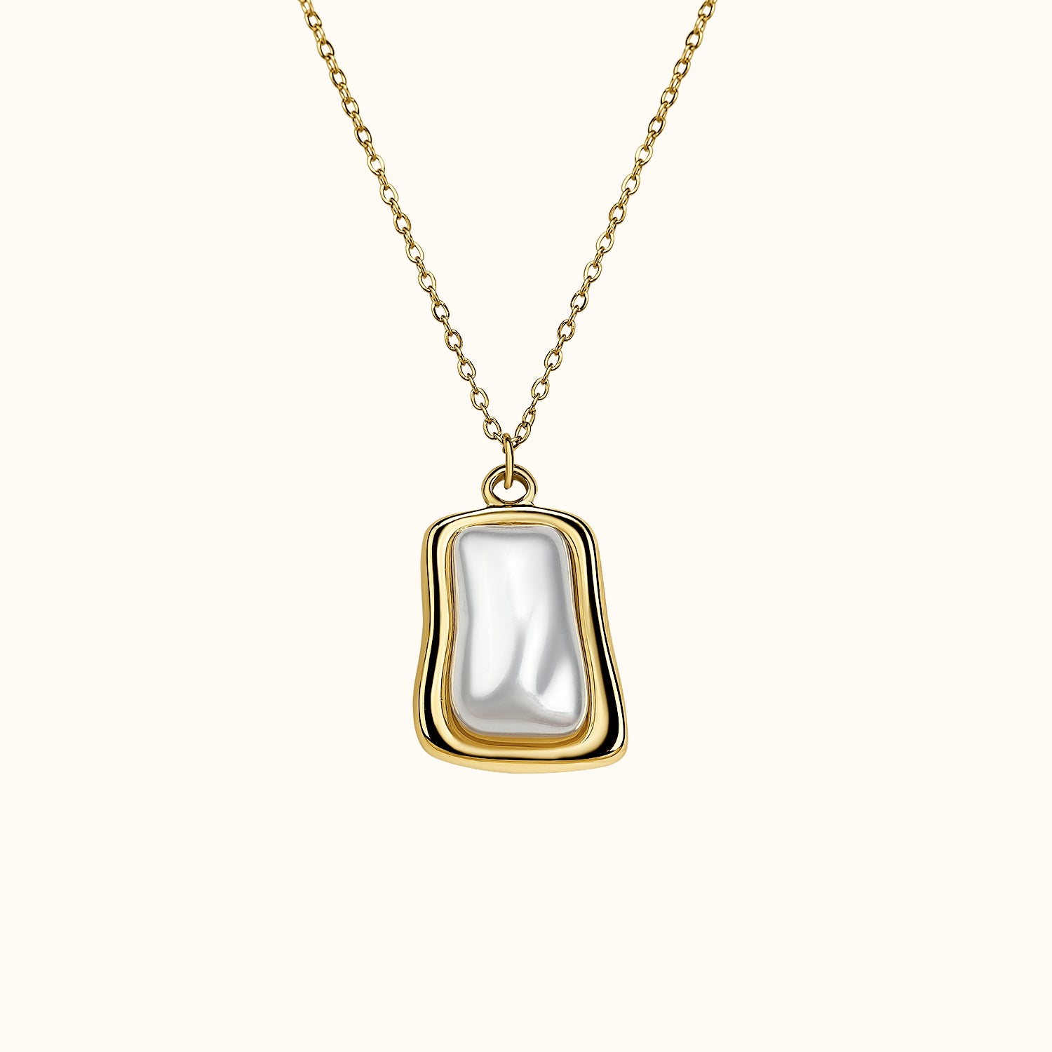 Maris Pendant Necklace