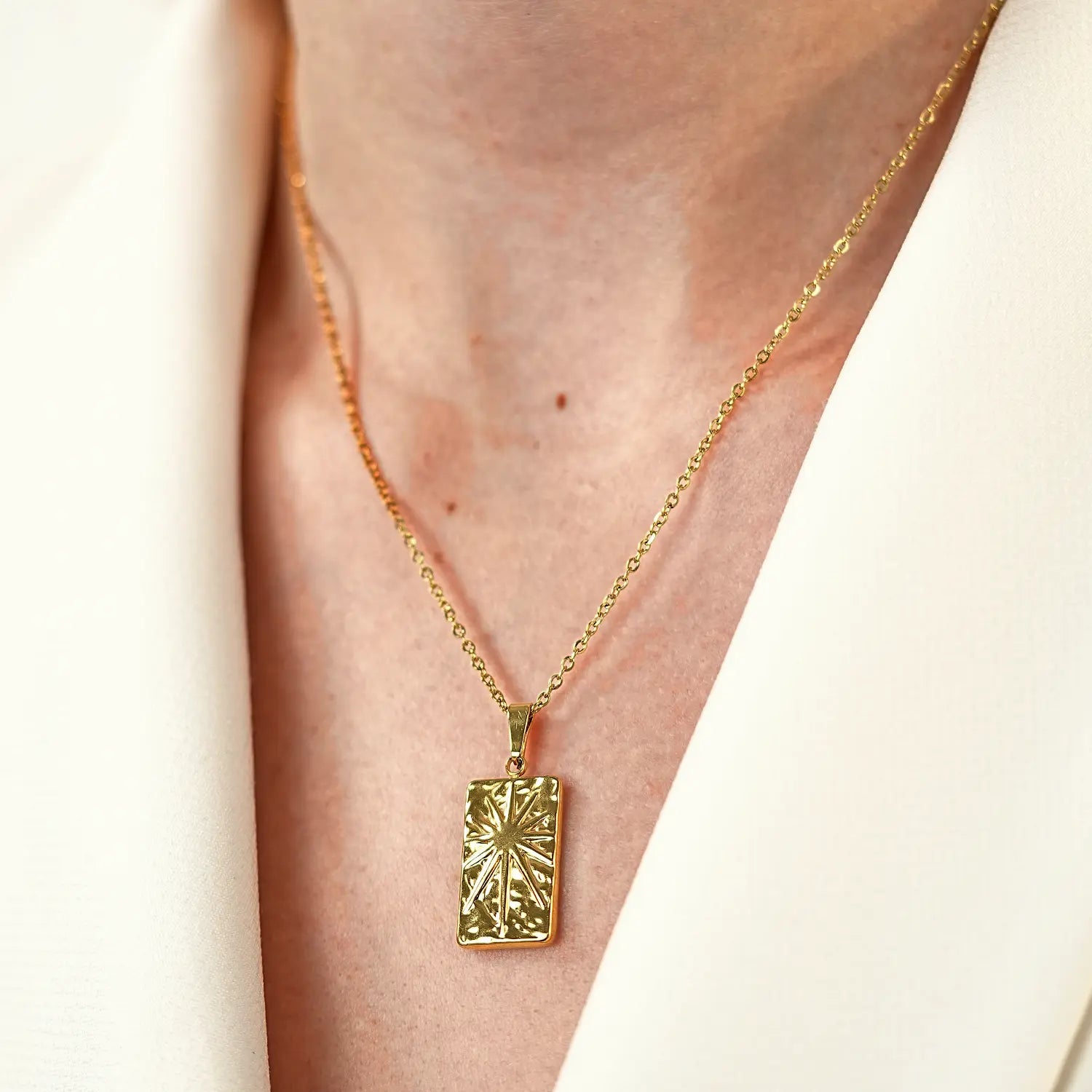 Polaris Pendant Necklace