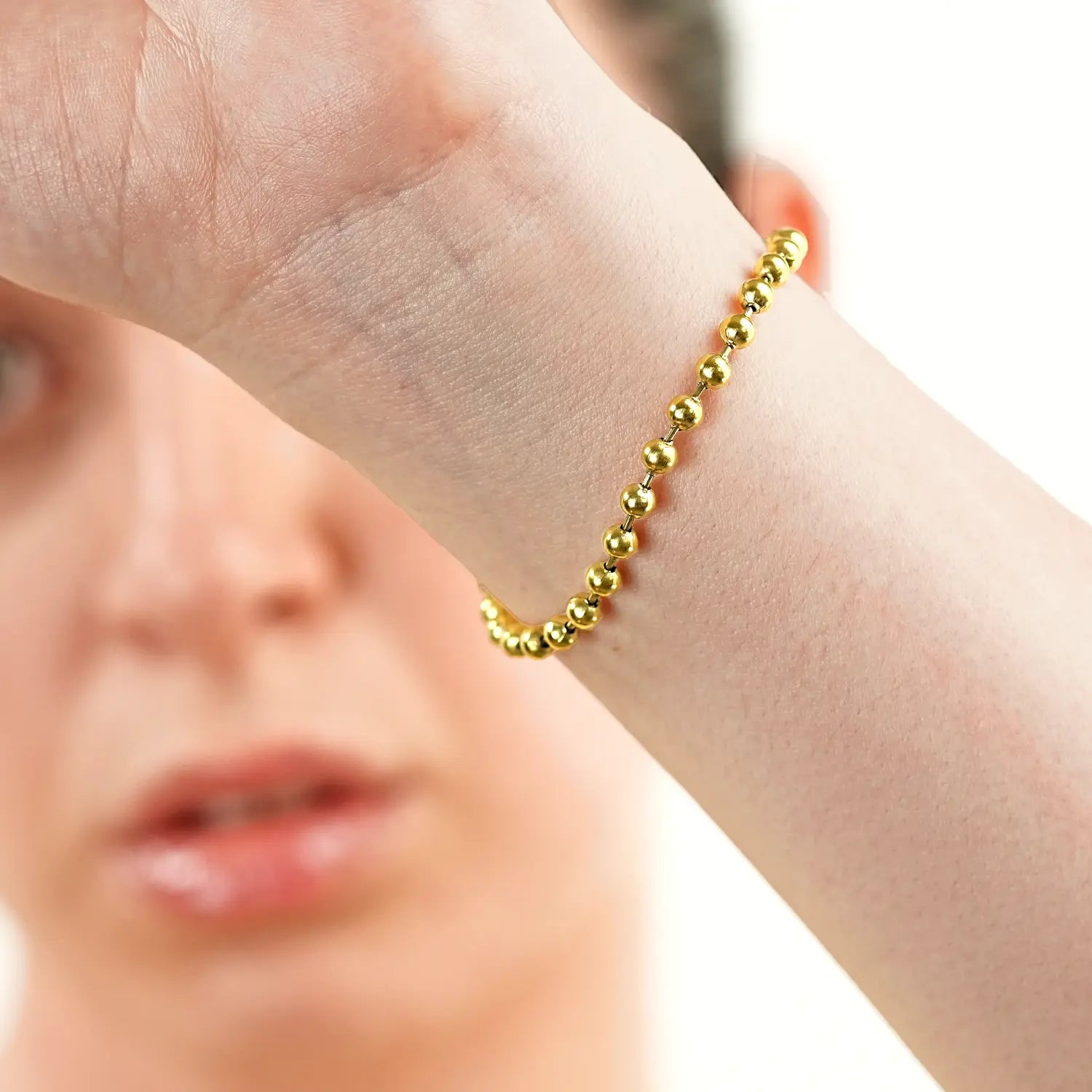Sphere chain bracelet