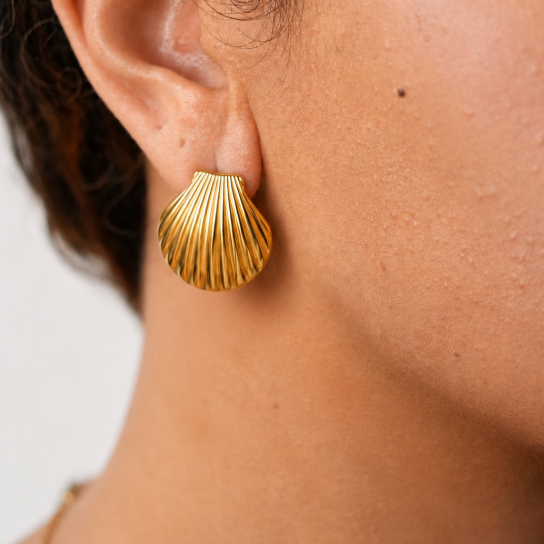 Gold Shell Ridged Earrings