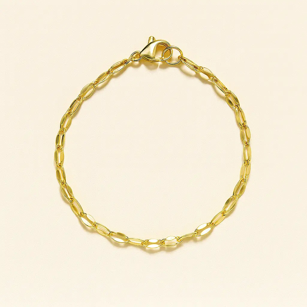 Lip chain bracelet